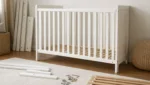 Kinderbett sicher aufbauen: Schrauben & Stabilität